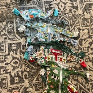 Little Sleepies 0-3 months (7 long sleeve onesies in total)